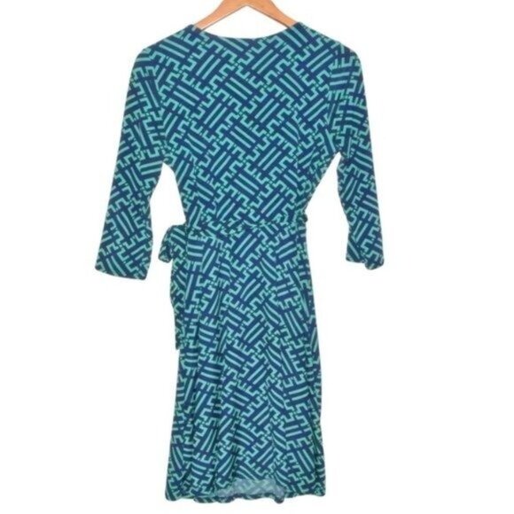 41 Hawthorn Renesme Jersey‎ Faux Wrap Dress Medium - Picture 12 of 14